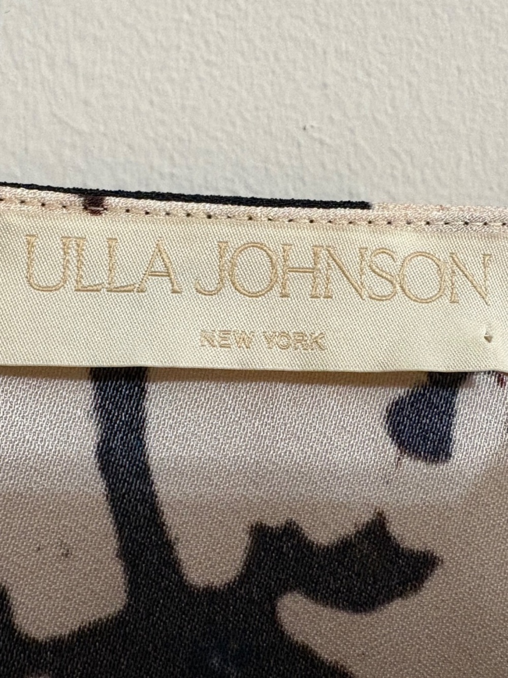 Ulla Johnson Safi Blouse in Moonstone, size 4. NWOT - Picture 3 of 5